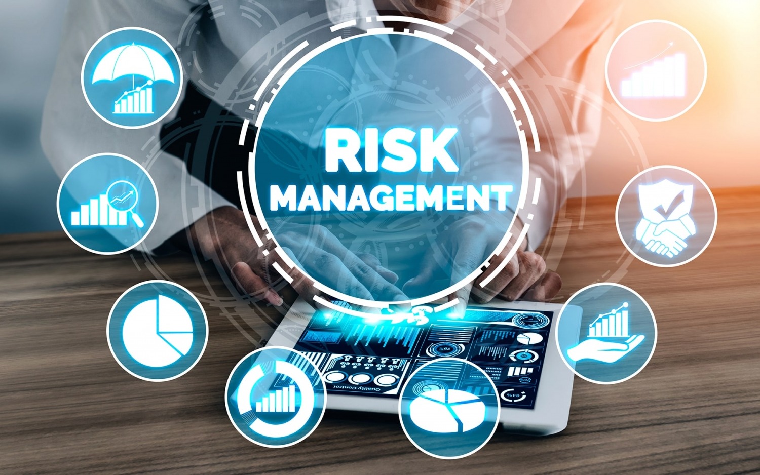 etq-risk-management-tools-min-1500x938